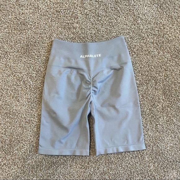 Alphalete Pants - Alphalete Amplify Shorts